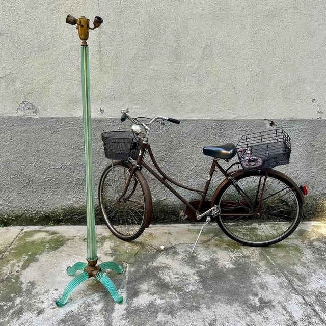 Green Murano Glass 4-Feet Floor Lamp attributed to Barovier & Toso, Italy, 1930s-1940s For Sale - Image 3 of 18