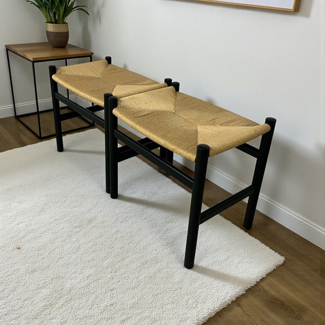 The Fredericia Furniture Wegner J16 Footstool is a refined expression of Hans J. Wegner's visionary approach to seating...