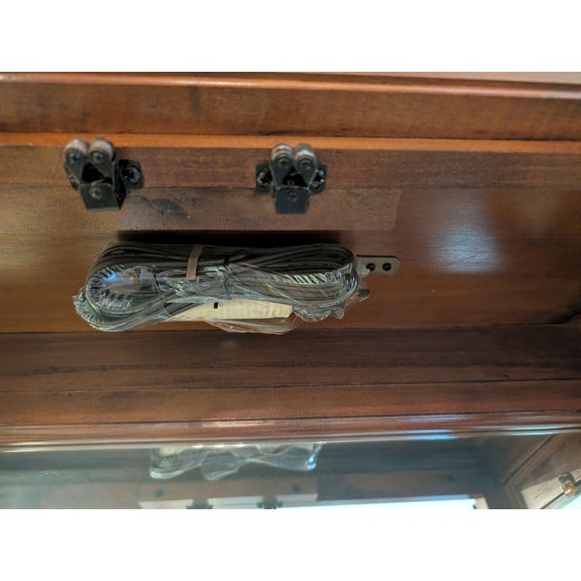Mid 20th Century Pulaski Curio Cabinet Double Doors Light For Sale - Image 12 of 18