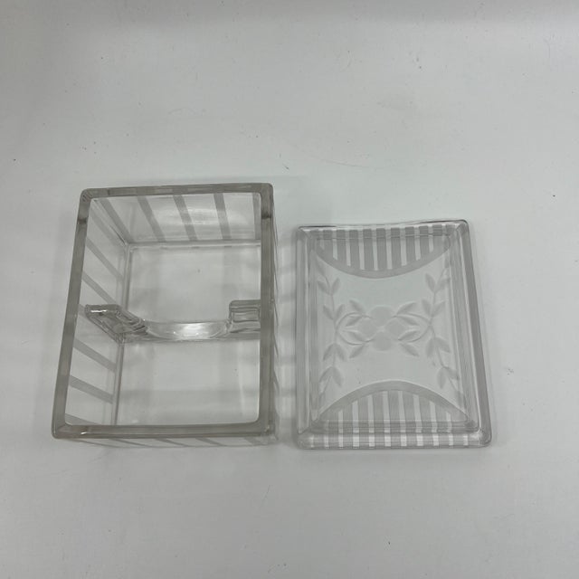 1940s Vintage, American Brilliant Period Glass Vanity Box For Sale - Image 10 of 12