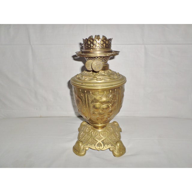 Chinese Antique 19th Century A. A. Vantine & Co. Brass Chinese Design Oil / Kerosene Lamp For Sale - Image 3 of 9