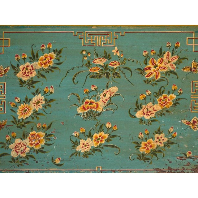 Metal Antique Chinese Pine Trunk from Amaru, Dongbei For Sale - Image 7 of 11