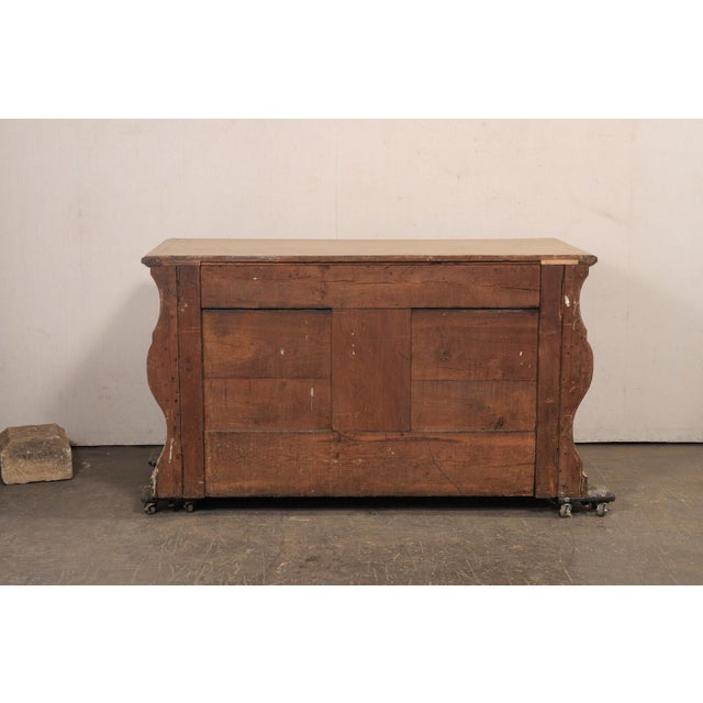 18th Century French Louis XV Bleached Bombé Commode For Sale - Image 10 of 12