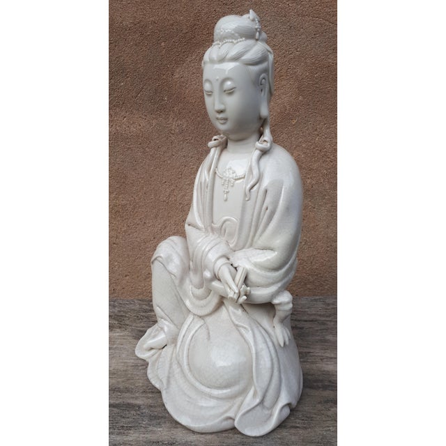 Qing Dynasty Chinese Artist, White Guanyin Sculpture, 1890s, Porcelain For Sale - Image 12 of 18