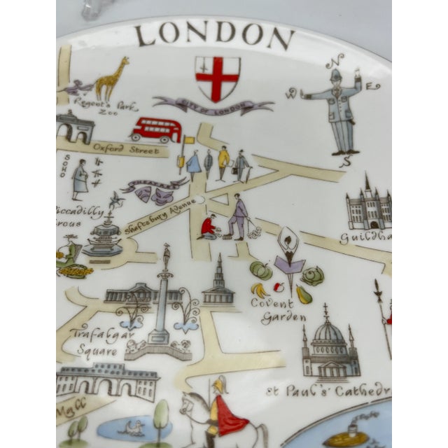 Royal Chelsea Bone China London Plate For Sale In Jacksonville, FL - Image 6 of 8