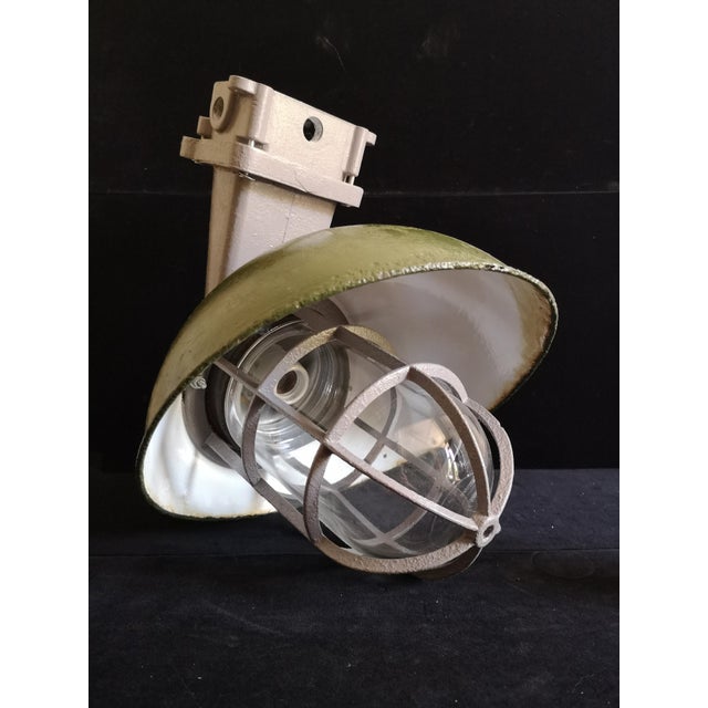 Vintage Industrial Aluminum and Enamel Wall Lights, 1950s, Set of 2 For Sale - Image 9 of 14