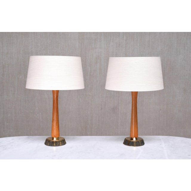 Model E1141 Table Lamps in Oak and Brass by Bo Råman for Asea, Sweden, 1950s, Set of 2 For Sale - Image 13 of 13