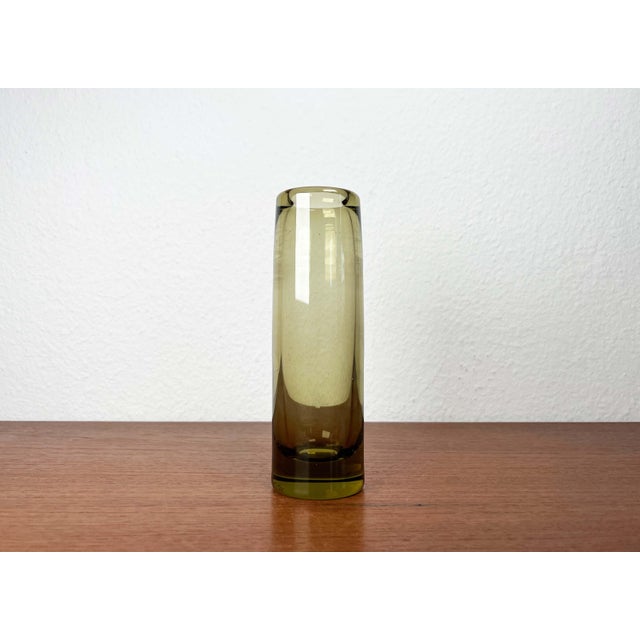 Mid-Century Modern Danish Labrador Series Vase in Yellow Green Glass by Per Lütken for Holmegaard, 1950s For Sale - Image 9 of 16