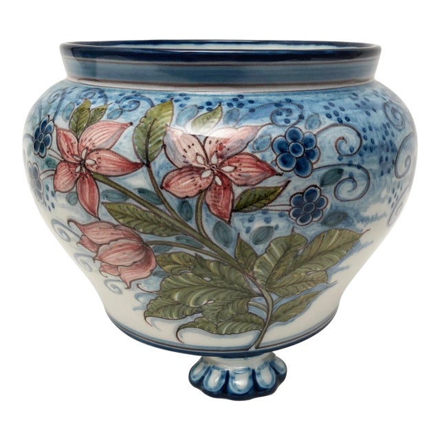 Late 20th Century Tichelaar Makkum Three-Footed Hand-Painted Planter For Sale