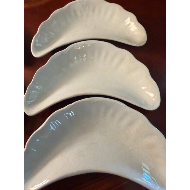 Antique J & E Mayer Semi Vitreous China Crescent Bone Plates 1881-1899 - Set of 6 For Sale - Image 13 of 15