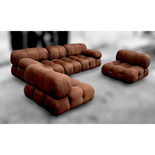 Iconic modular seating system, this set has two large modules with back rest, two large modules with back rest and one arm...