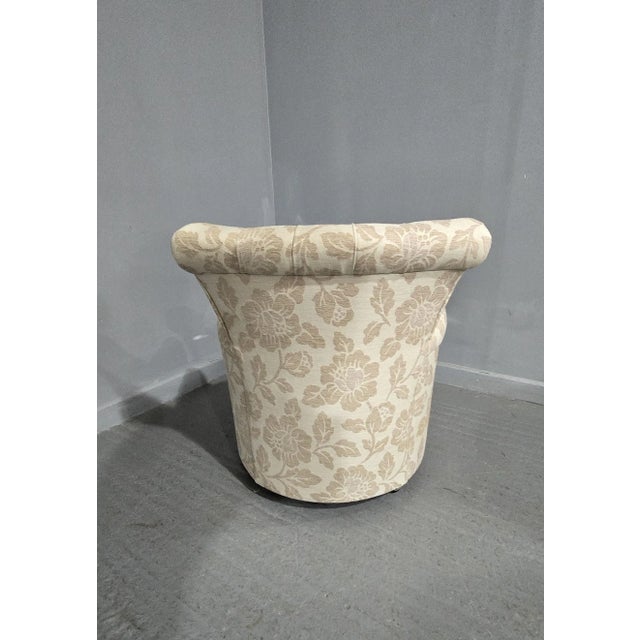 1970s Linen Boudoir Chair, 1970s For Sale - Image 5 of 7