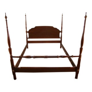 1980s Traditional Hitchcock Solid Cherry Queen Size Poster Bedframe For Sale