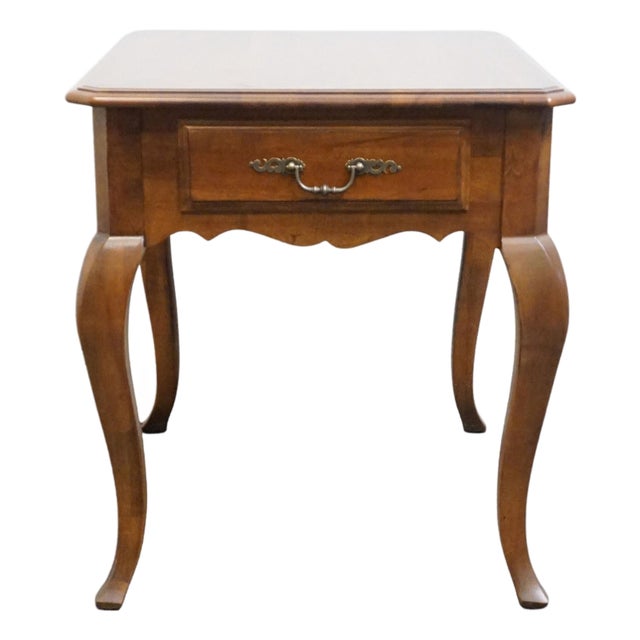 Ethan Allen Country French Collection 22" Accent End Table 26-8203 - 216 Bordeaux Finish For Sale
