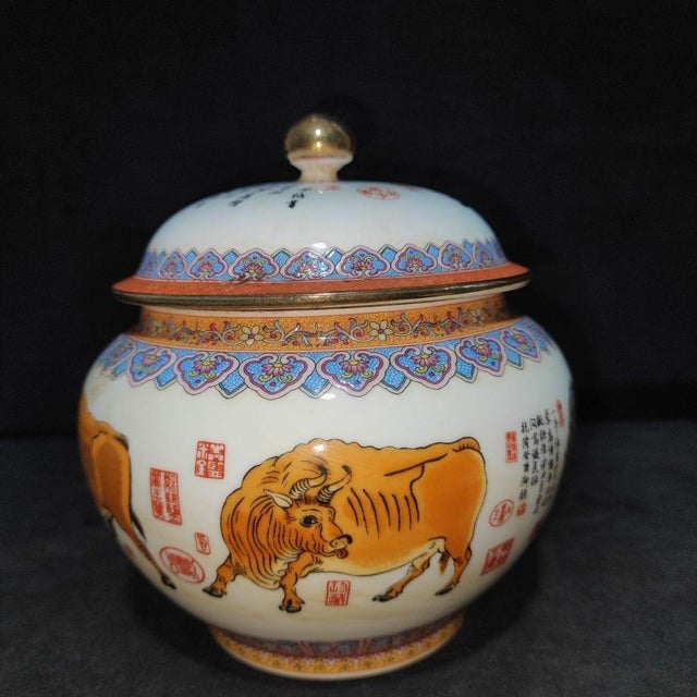 Pair of Chinese Famille Rose Porcelain Covered Jars With Five Oxen Motif For Sale - Image 9 of 9