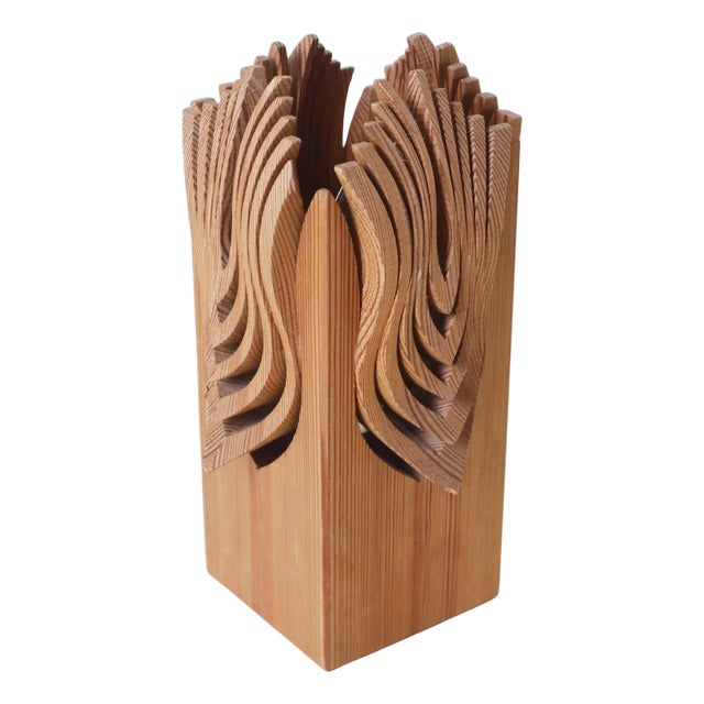 Mid-Century Modern Swedish Sculptural Pine Table Lamp, 1970s For Sale