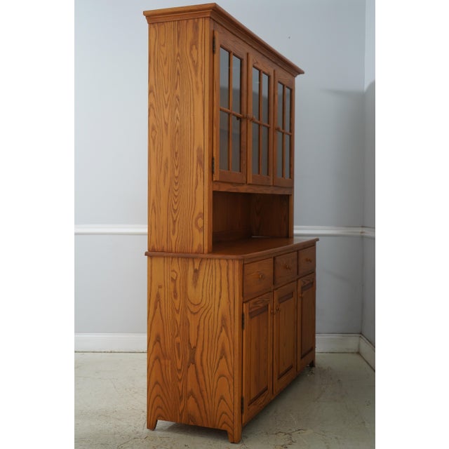 Age: Approx. 20 Years Old Details: 2 Piece Construction Country Style Dovetailed Drawer Construction Quality Construction...