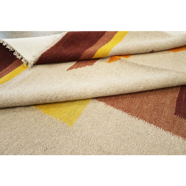 Textile Galerie Shabab Collection Mid-20th Century Indian Flatweave Dhurrie Room Size Carpet For Sale - Image 7 of 7