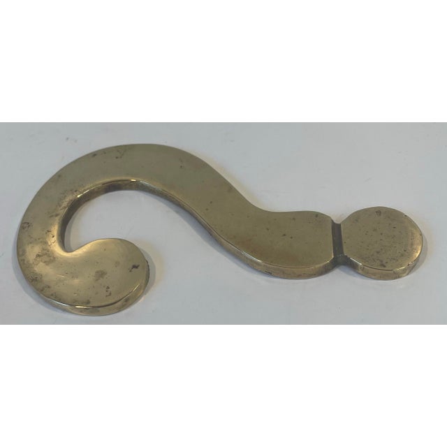 Mid 20th Century Vintage Brass Question Mark Paper Weight For Sale - Image 5 of 6