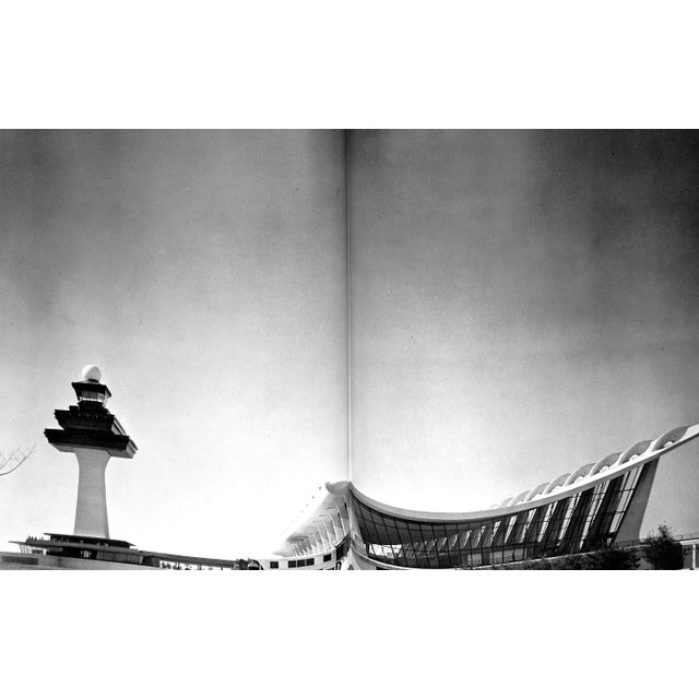 1970s "Eero Saarinen" 1971 Spade, Rupert [Introduction and Notes By] For Sale - Image 5 of 8