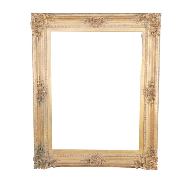 Vintage Baroque / Rococo / Regency style art picture frame featuring ornate scrolled floral / acanthus design with egg and...