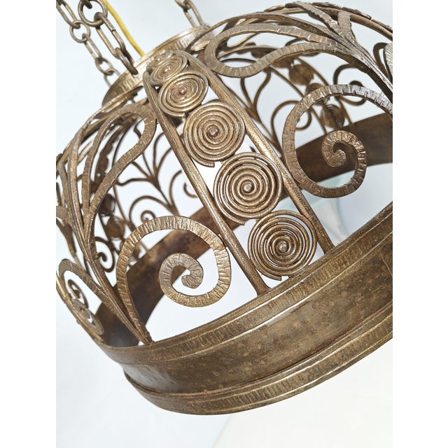 Art Nouveau Pendant Light in Wrought Iron, France, 1900 For Sale - Image 4 of 11