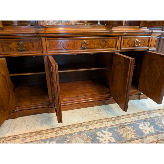 1960s 1960s Vintage Thomasville Spanish Revival Walnut Breakfront Lighted China Cabinet - 2 Pieces For Sale - Image 5 of 11
