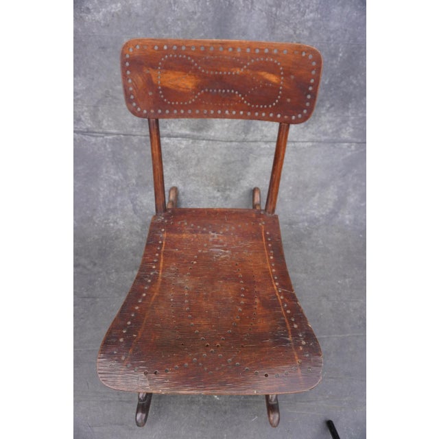 Mid 19th Century Gebrüder Thonet Perforated Rocking Chair c.1860s For Sale - Image 5 of 10