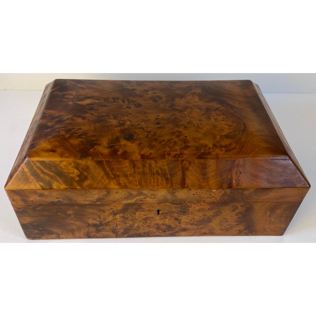 Wood French Art Deco Jewelry Box, Handcrafted Amboyna Wood, 1930s, France For Sale - Image 7 of 7