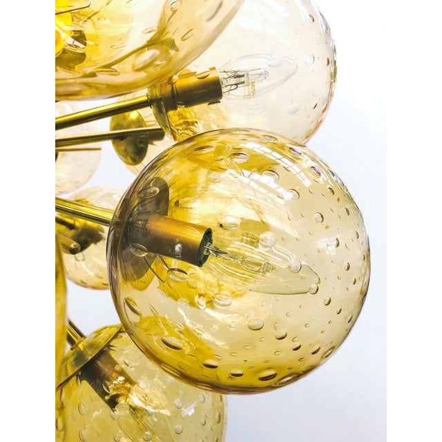 Not Yet Made - Made To Order 21st Century Ventiquattro Natural Brass Amber Bubbles Murano Sputnik Chandelier by Fabio LTD For Sale - Image 5 of 7