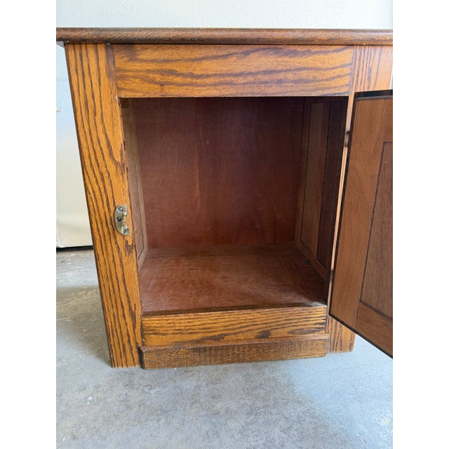 Vintage Solid Oak Mission Style Cabinet | Arts & Crafts Accent Cabinet For Sale - Image 4 of 5