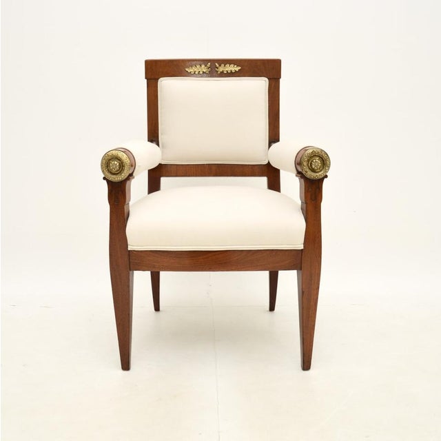 A superb antique Regency period armchair, made in England and dating from around the 1815-1830 period. It is of wonderful...