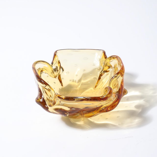 1960s Mid-Century Modernist Hand-Blown Murano Glass Bowl in Amber W/ Crimped Detailing For Sale - Image 5 of 11