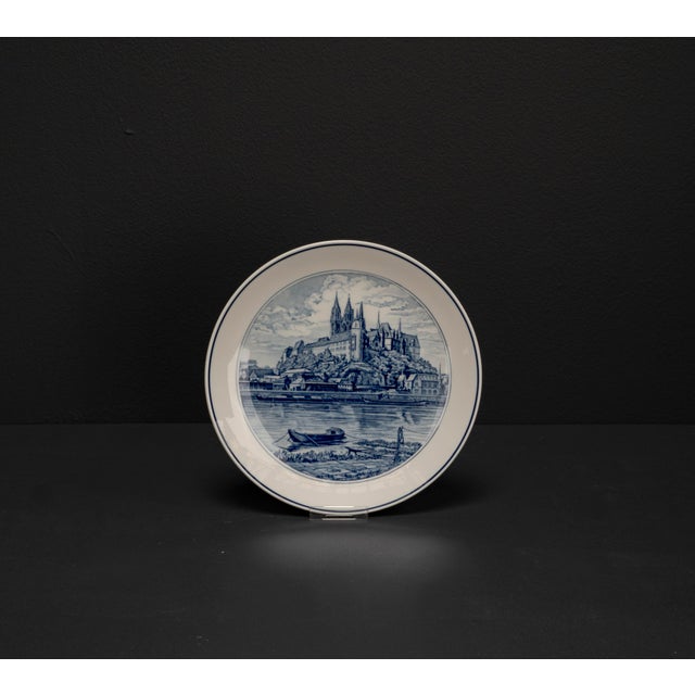 Boho Chic Hand-Painted Porcelain Plates with City Motifs from Meissen, 2010s, Set of 2 For Sale - Image 3 of 10