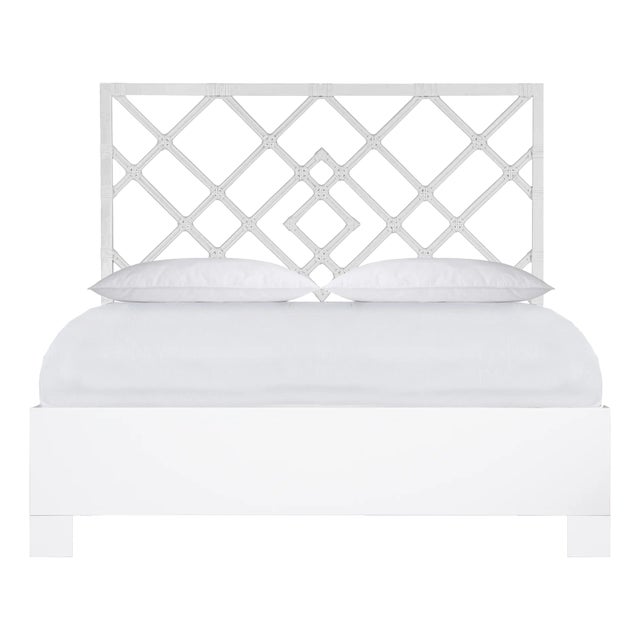 Darien Platform Bed Queen, White For Sale