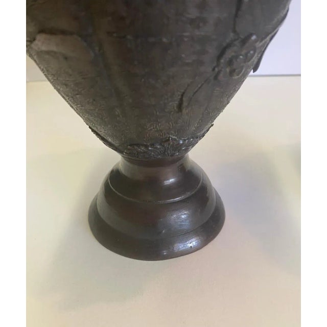 Bronze Bronze Vases of the Japanese Meiji Period For Sale - Image 8 of 12