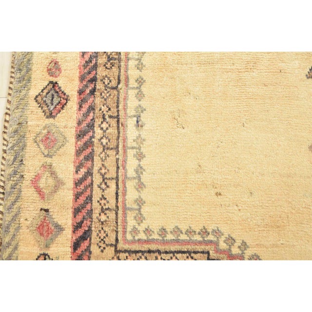 Qashqai Rug 4'3'' X 7' Ivory Wool Vintage Tribal Hand-Knotted Oriental Carpet For Sale - Image 9 of 13