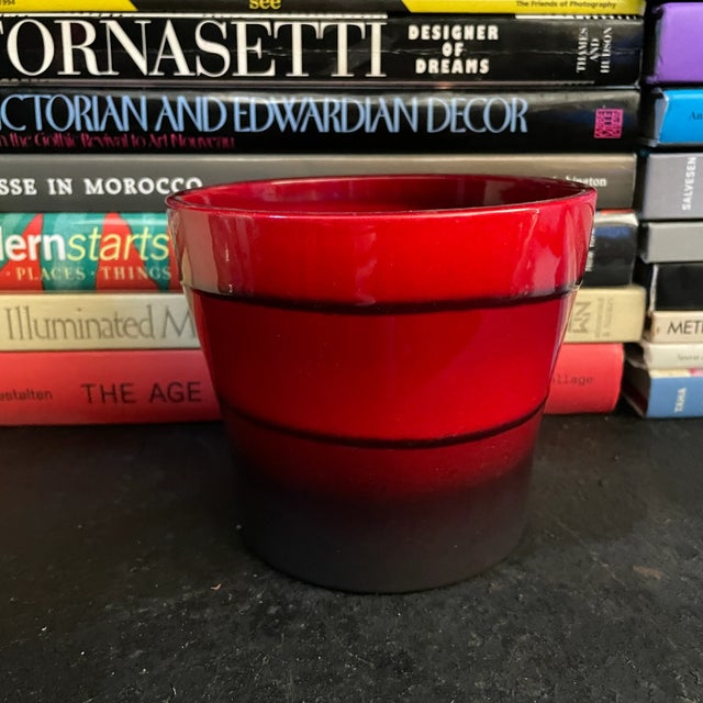 Mid-Century Modern 2015 German Red and Black Ombré Scheurich Planter For Sale - Image 3 of 9