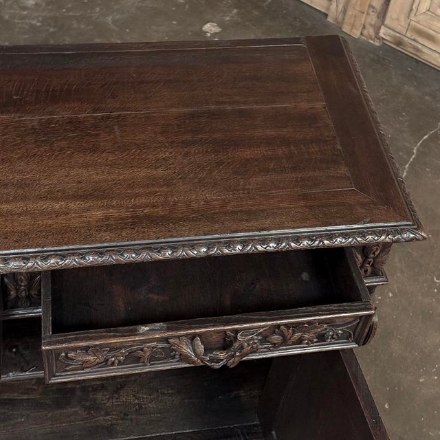 19th Century French Renaissance Revival Hunt Buffet in Old-Growth Oak For Sale - Image 15 of 16