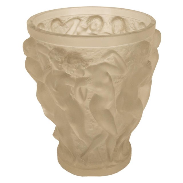 The Bacchantes vase is one of Lalique's emblematic creations, this original vase dates to the late 1940s. This vase is one...