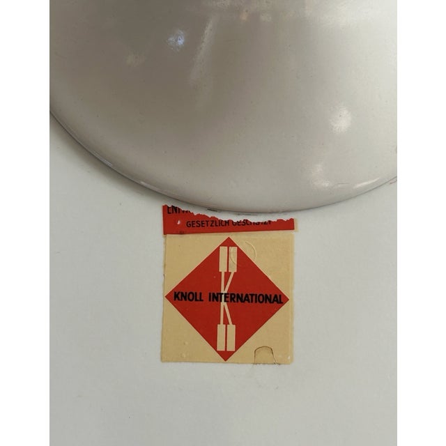 Here i am offering a beautiful pair of knoll tulip side tables: eero saarinen created an impressive yet minimalist piece...