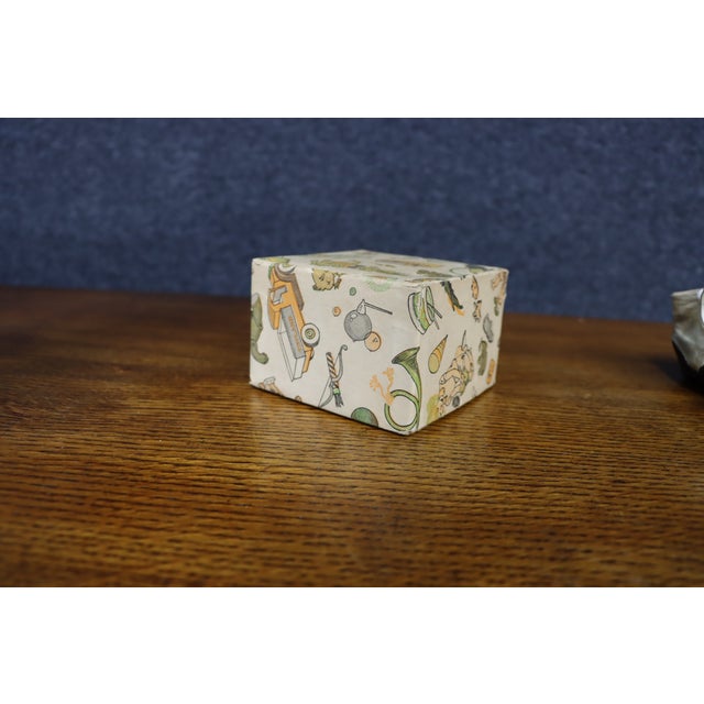 Antique Victorian Children’s Shoes & Illustrated Keepsake Box, 3-Piece Group For Sale - Image 13 of 16