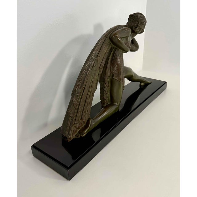 1920s Demètre H. Chiparus, Art Deco Sculpture of Woman with Drapery, 1928, Bronze on Marble Base For Sale - Image 5 of 17