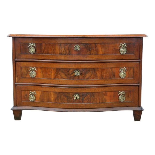 Large Antique Continental Oak and Walnut Serpentine Crossbanded Commode, 1800s For Sale