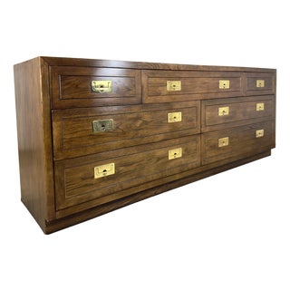 Henredon Scene One Campaign Style 7-Drawer Long Dresser in Oak & Brass For Sale
