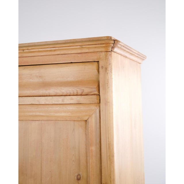 Chamber Cabinet in Pine with Round Legs and Drawers, 1900s For Sale - Image 9 of 18