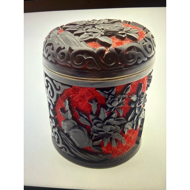 Metal Antique Chinese Carved Cinnabar Lacquer Trinket Jewelry Floral Black and Red 4” For Sale - Image 7 of 12