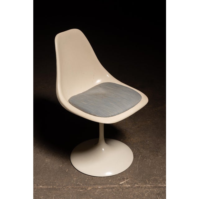 MCM "Tulip" Dining Set With Pendant Light After Eero Saarinen For Sale - Image 11 of 18
