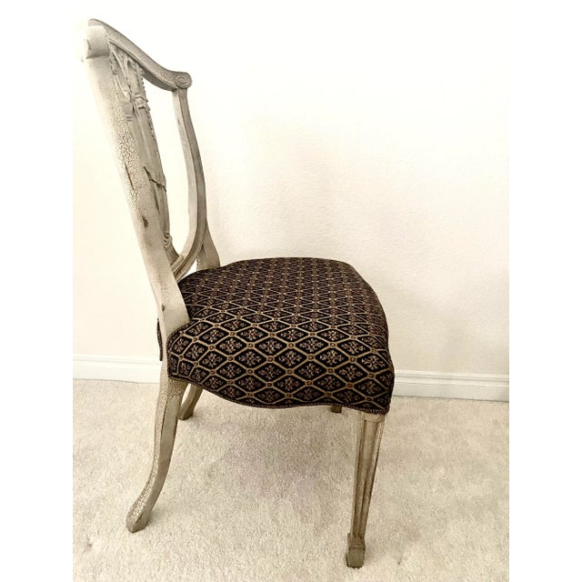 Late 20th Century Hepplewhite Style Intricate Shield Back Set of Six Chairs Excellent Mint Condition. For Sale - Image 15 of 18