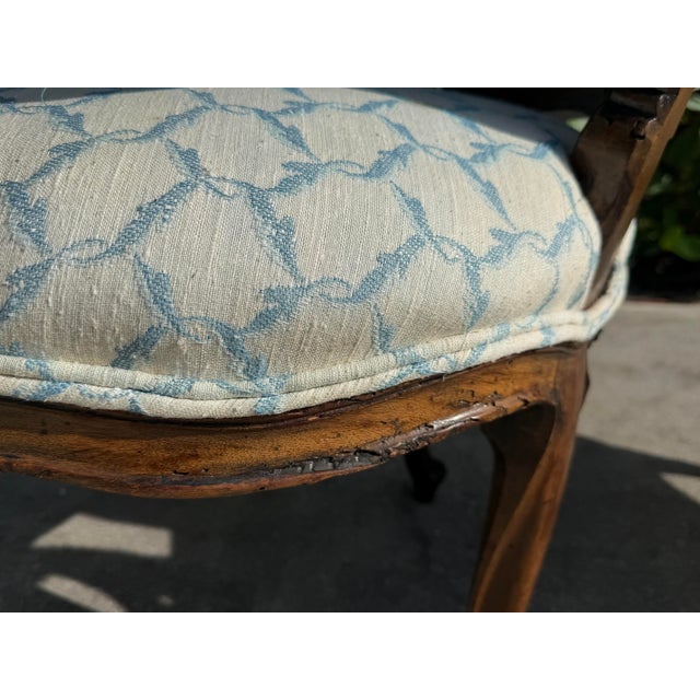 Antique French Louis XV Style Walnut Bergère Armchairs, a Pair For Sale - Image 12 of 18